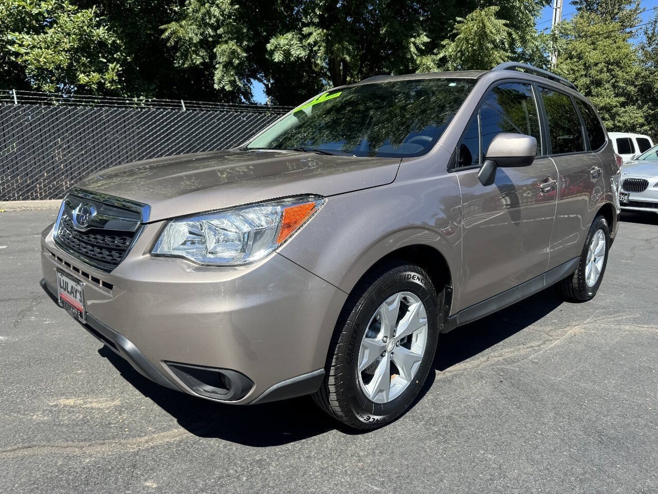 Used 2016 Subaru Forester 2.5i Premium w/ Popular Package #2 AWD/4WD image 1