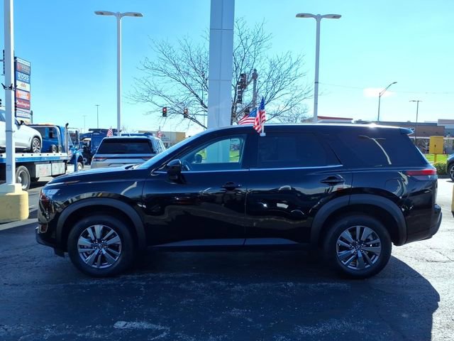 Used 2025 Nissan Pathfinder S w/ Cargo Package image 6