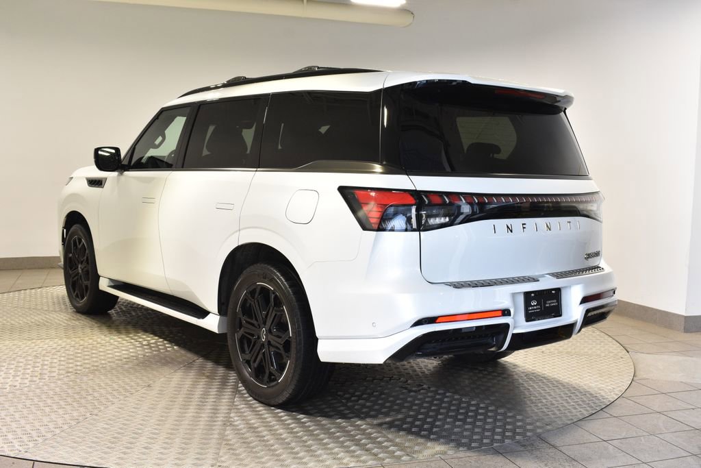 Certified 2026 INFINITI QX80 4WD w/ Sport Exterior Package image 9
