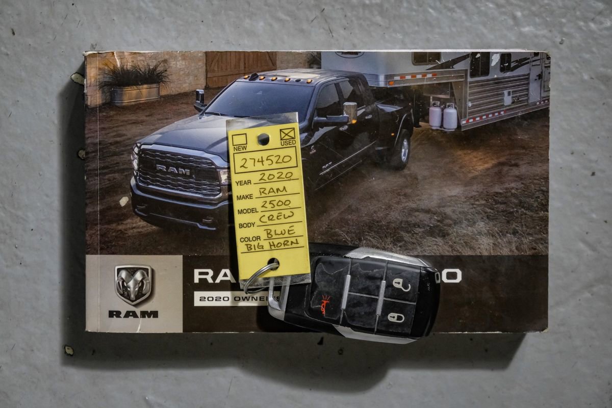 Used 2020 RAM 2500 Big Horn w/ Night Edition AWD/4WD image 59