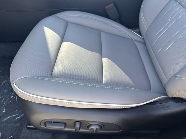 New 2026 Buick Envista Avenir image 12