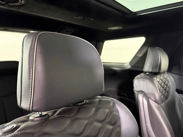 Used 2022 Hyundai Palisade Calligraphy image 30