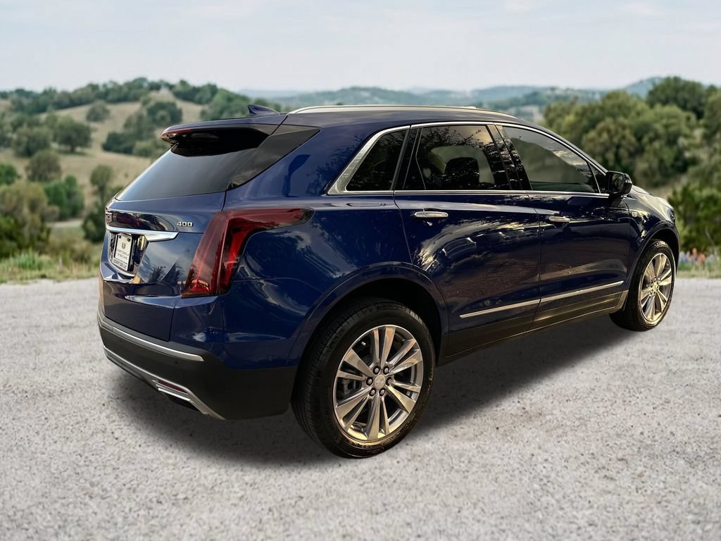 Used 2024 Cadillac XT5 Premium Luxury w/ Technology Package FWD image 9
