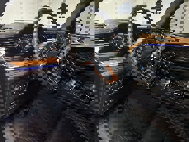 Used 2023 Jeep Grand Cherokee L Summit AWD/4WD image 10