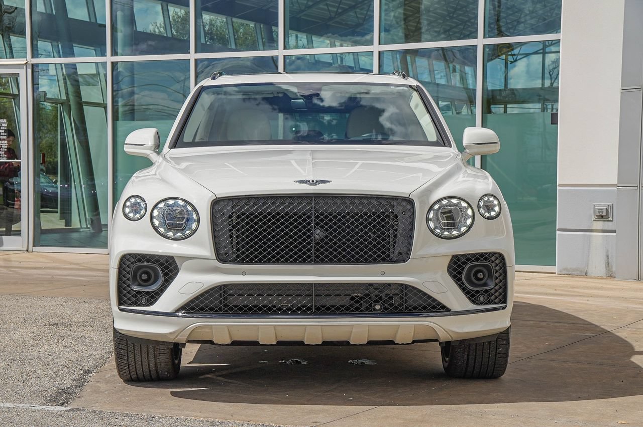 Certified 2023 Bentley Bentayga AWD/4WD image 10