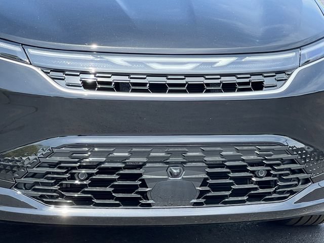New 2027 Chrysler Pacifica Select w/ Family Tech Group AWD/4WD image 44