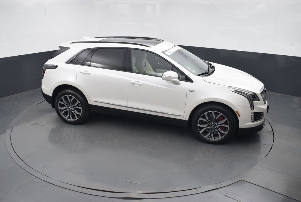 Used 2023 Cadillac XT5 Sportv w/ Technology Package AWD/4WD image 47