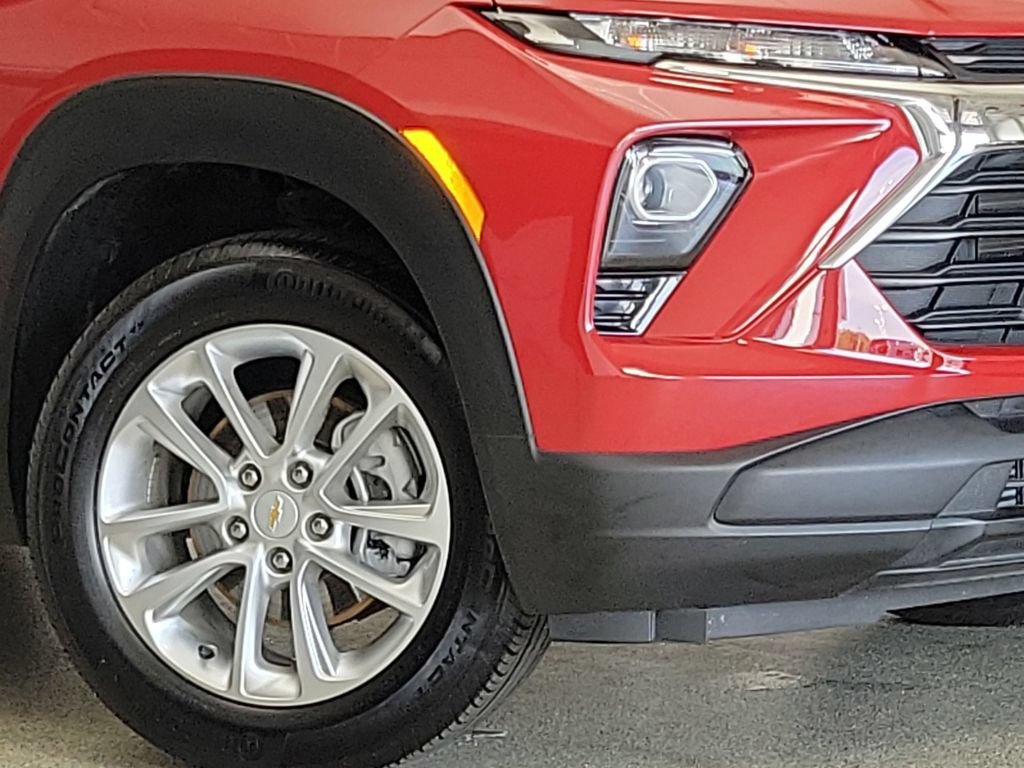 Certified 2026 Chevrolet TrailBlazer LS w/ LS Convenience Package AWD/4WD image 2