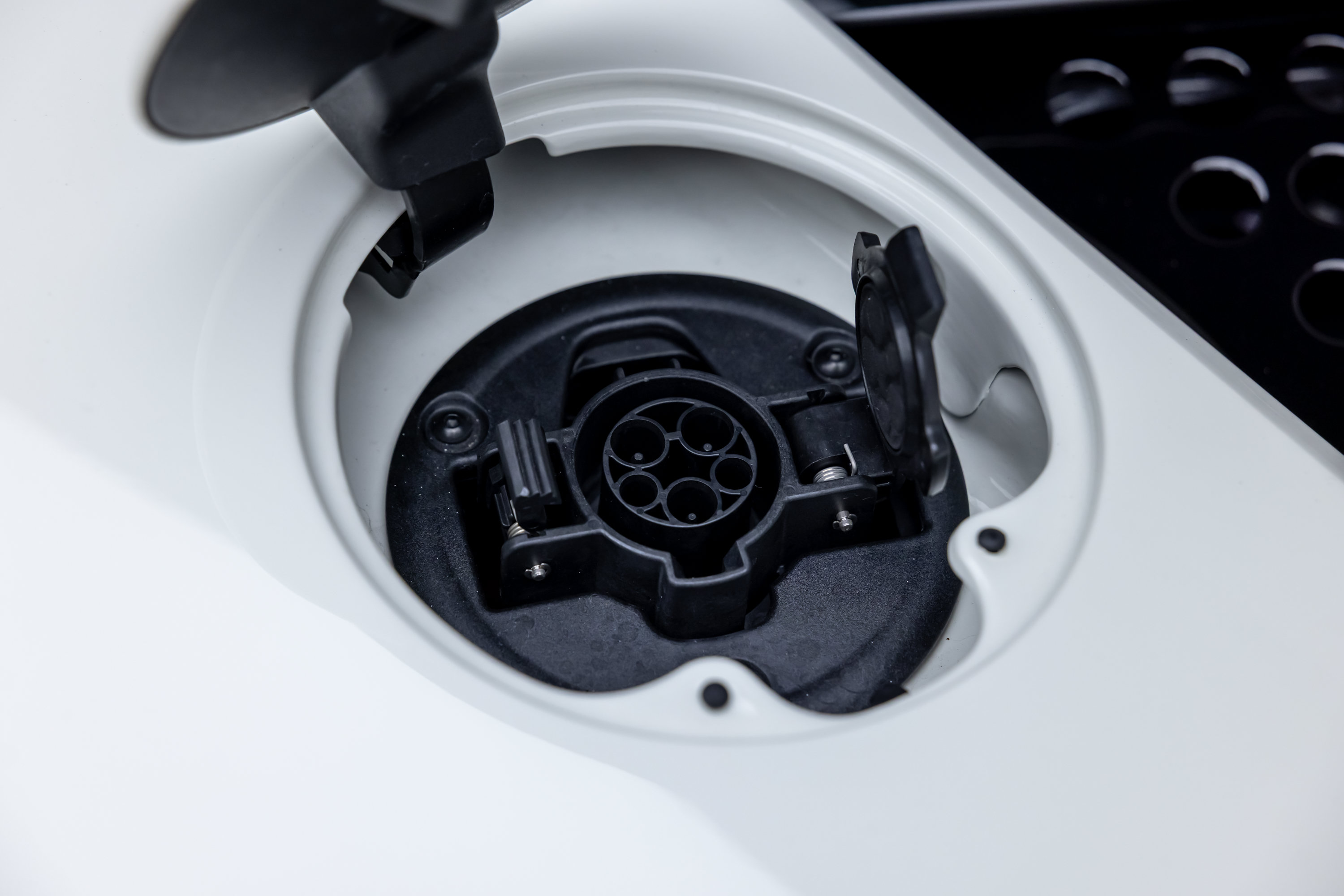 Certified 2023 Ferrari SF90 Stradale AWD/4WD image 48