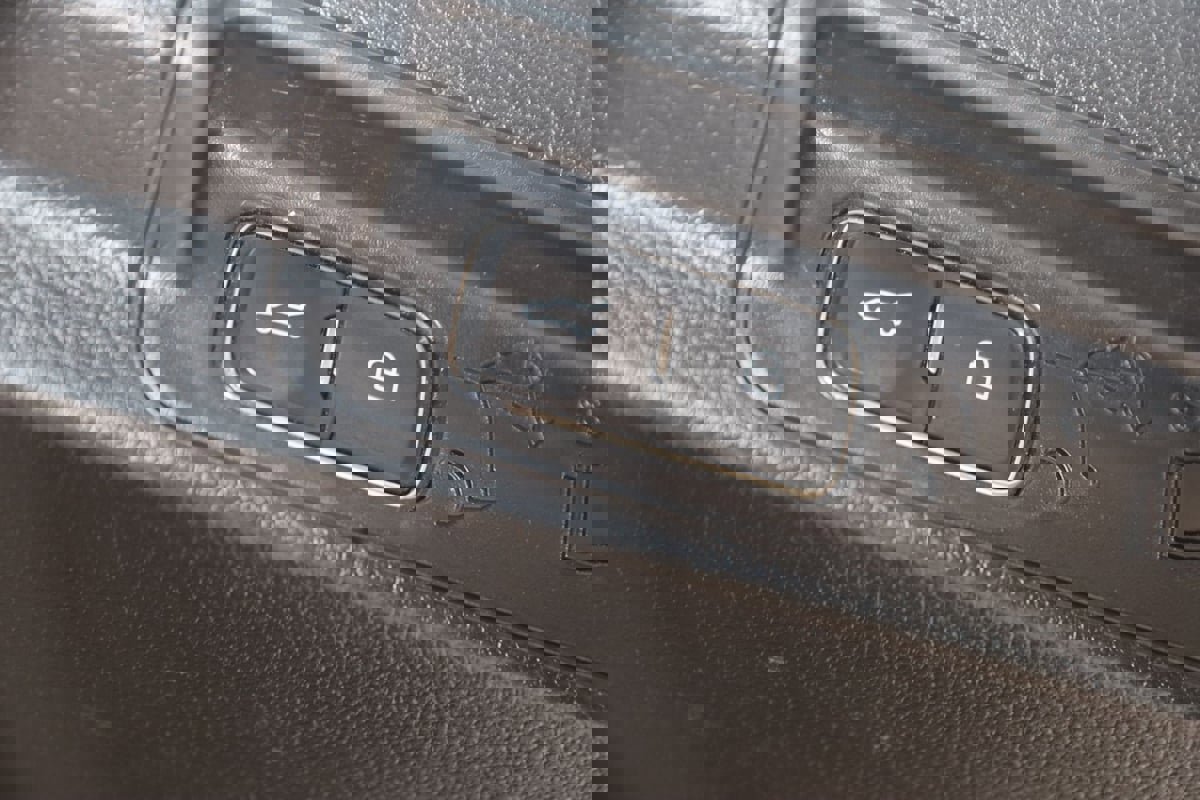 Used 2021 Ford Explorer Limited w/ Equipment Group 301A image 54