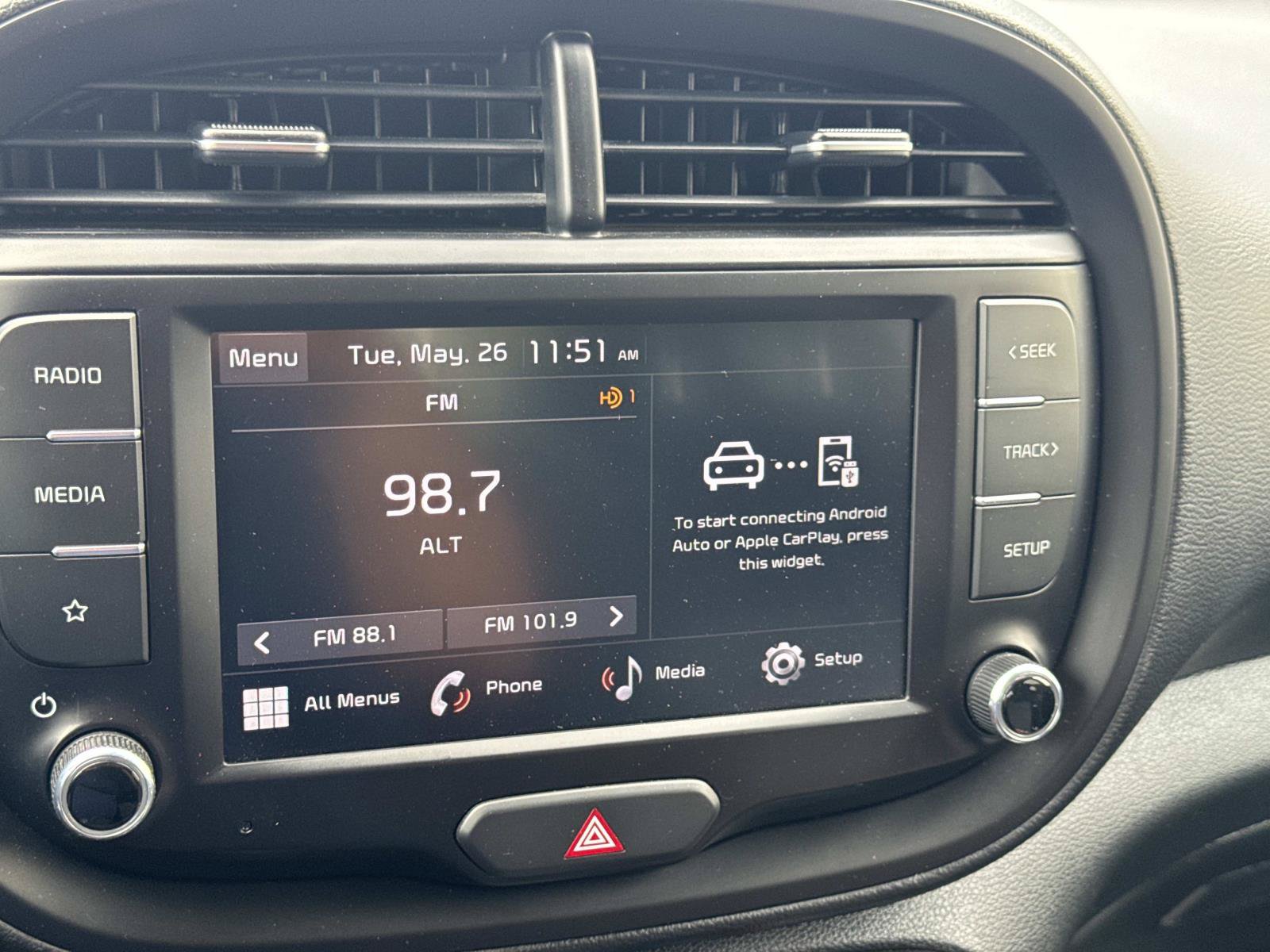 Used 2023 Kia Soul LX FWD image 21