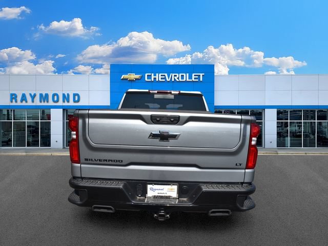 New 2026 Chevrolet Silverado 1500 LT Trail Boss w/ Dark Appearance Package AWD/4WD image 5