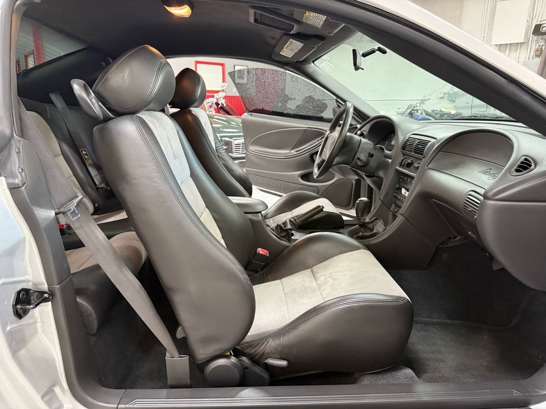 Used 2003 Ford Mustang Cobra RWD image 16