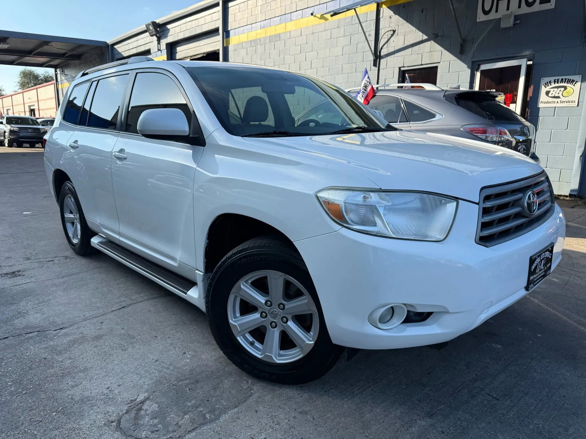 Used 2010 Toyota Highlander SE