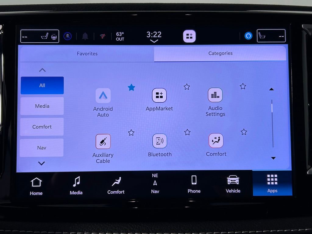 Used 2024 Chrysler Pacifica Limited w/ S Appearance Package FWD image 19