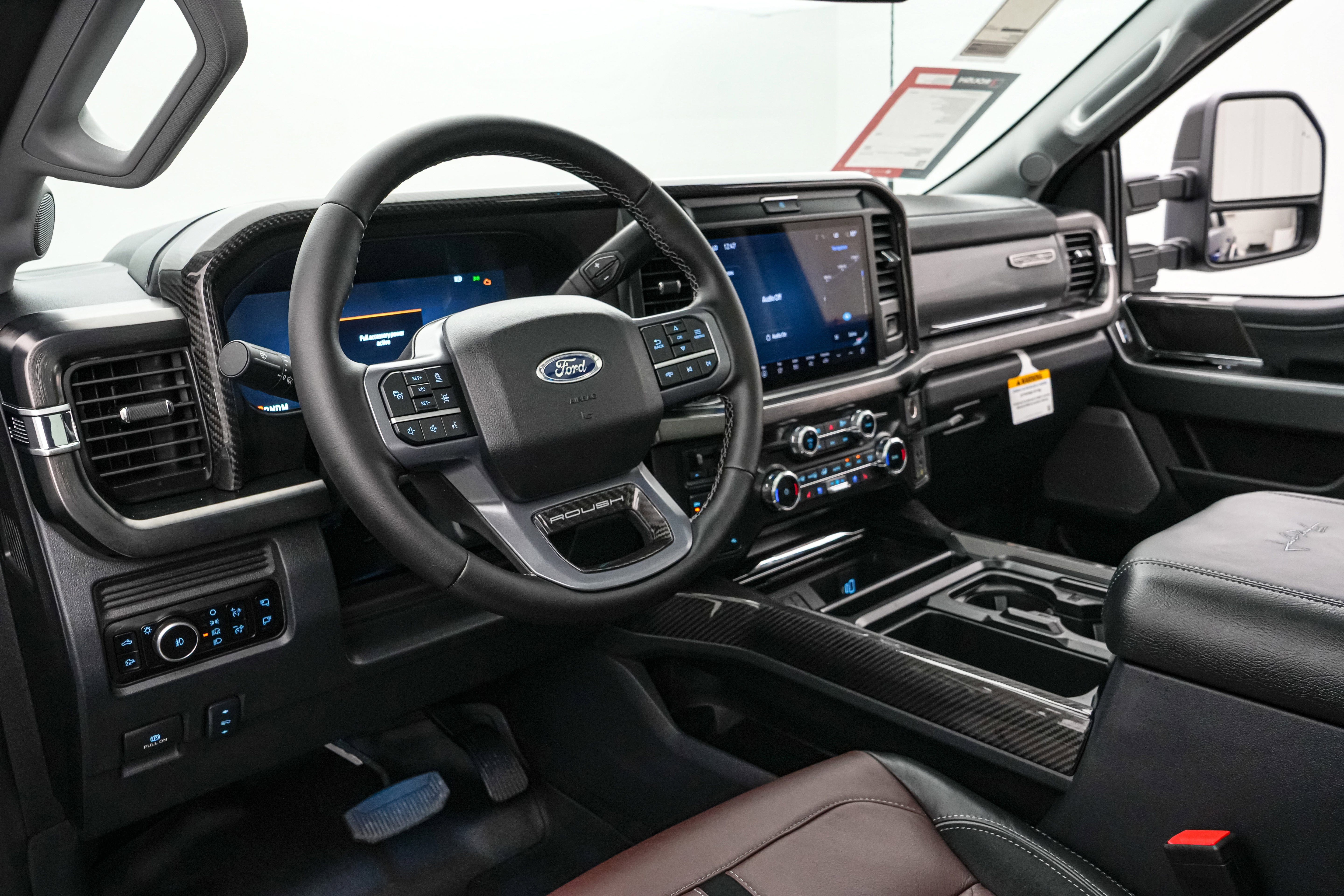 New 2026 Ford F250 Lariat w/ Black Appearance Package image 25