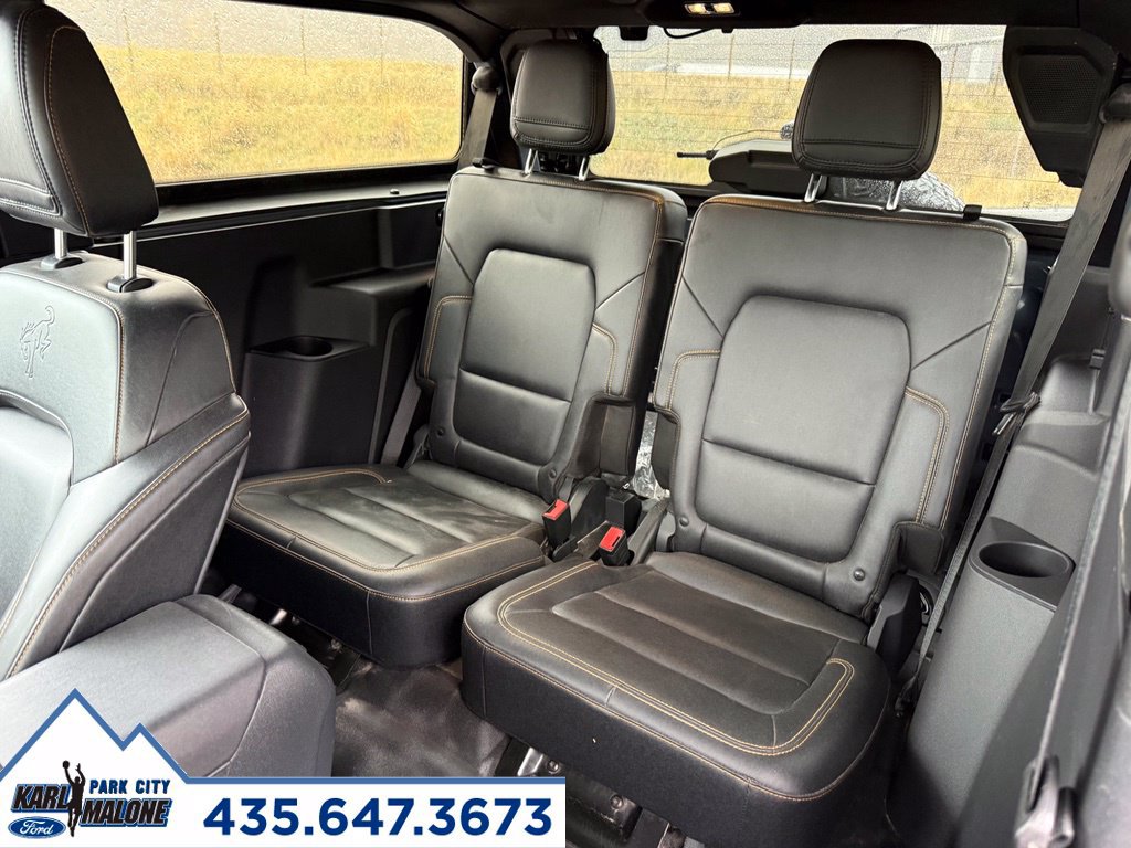 Used 2023 Ford Bronco Badlands w/ Sasquatch Package AWD/4WD image 23