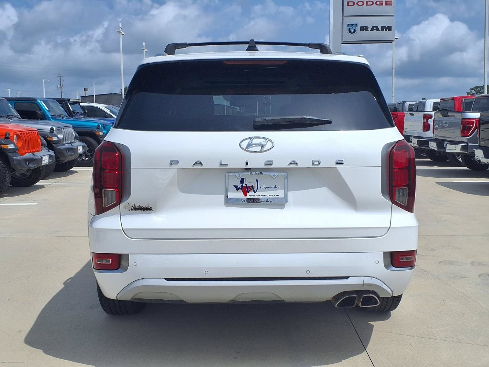 Used 2022 Hyundai Palisade Limited FWD image 7