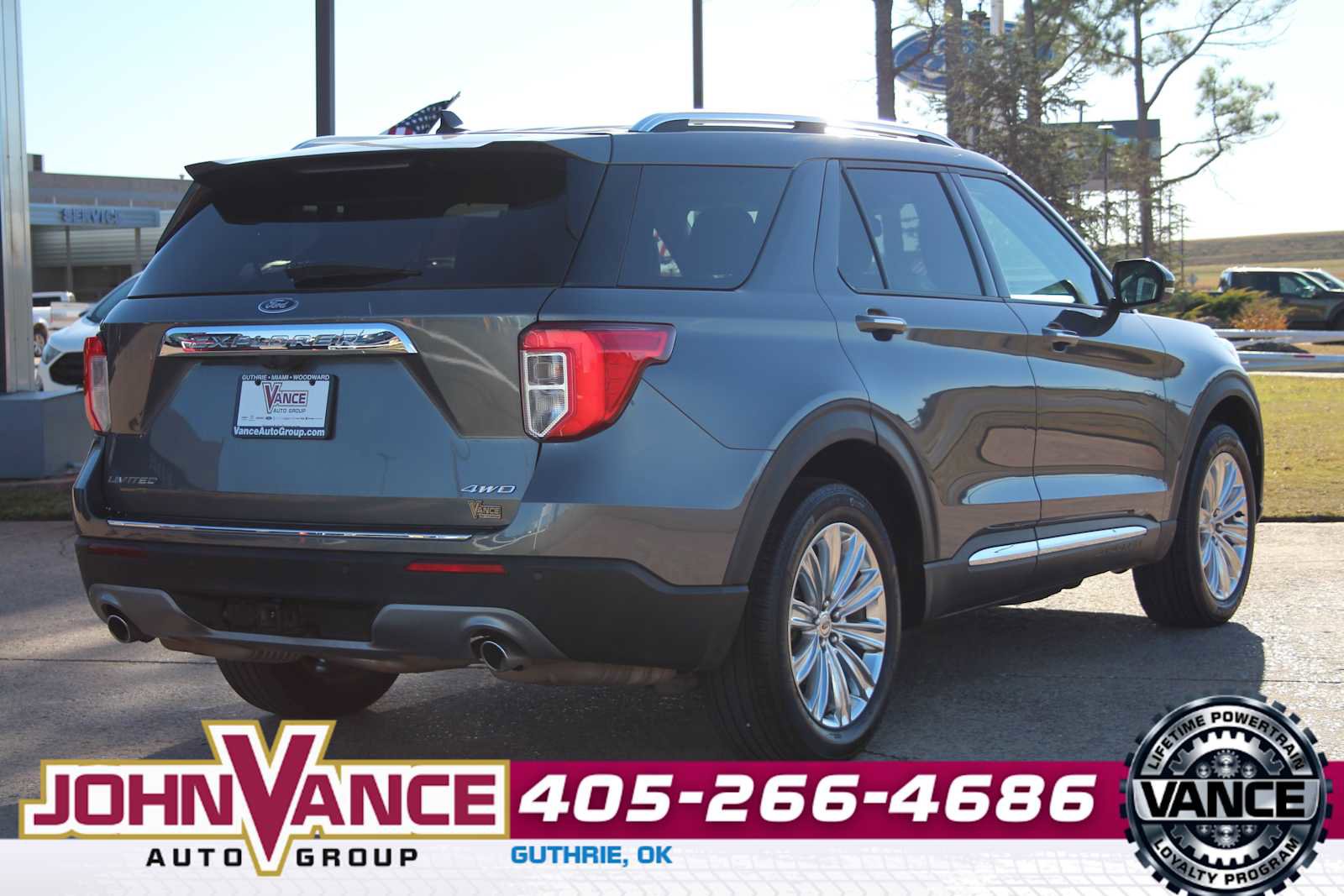 Used 2021 Ford Explorer Limited w/ Equipment Group 301A image 9