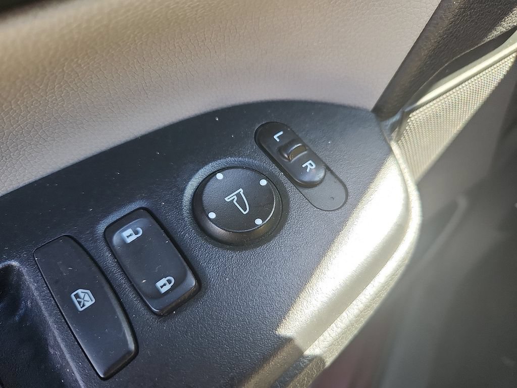 Used 2019 Honda CR-V LX image 17