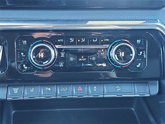 Used 2025 GMC Sierra 2500 Denali image 24