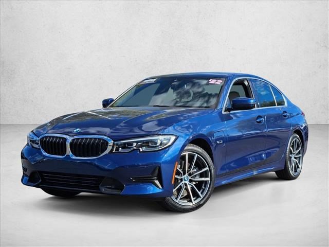 Certified 2022 BMW 330e xDrive w/ Premium Package