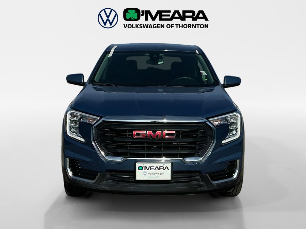 Used 2024 GMC Terrain SLE AWD/4WD image 8