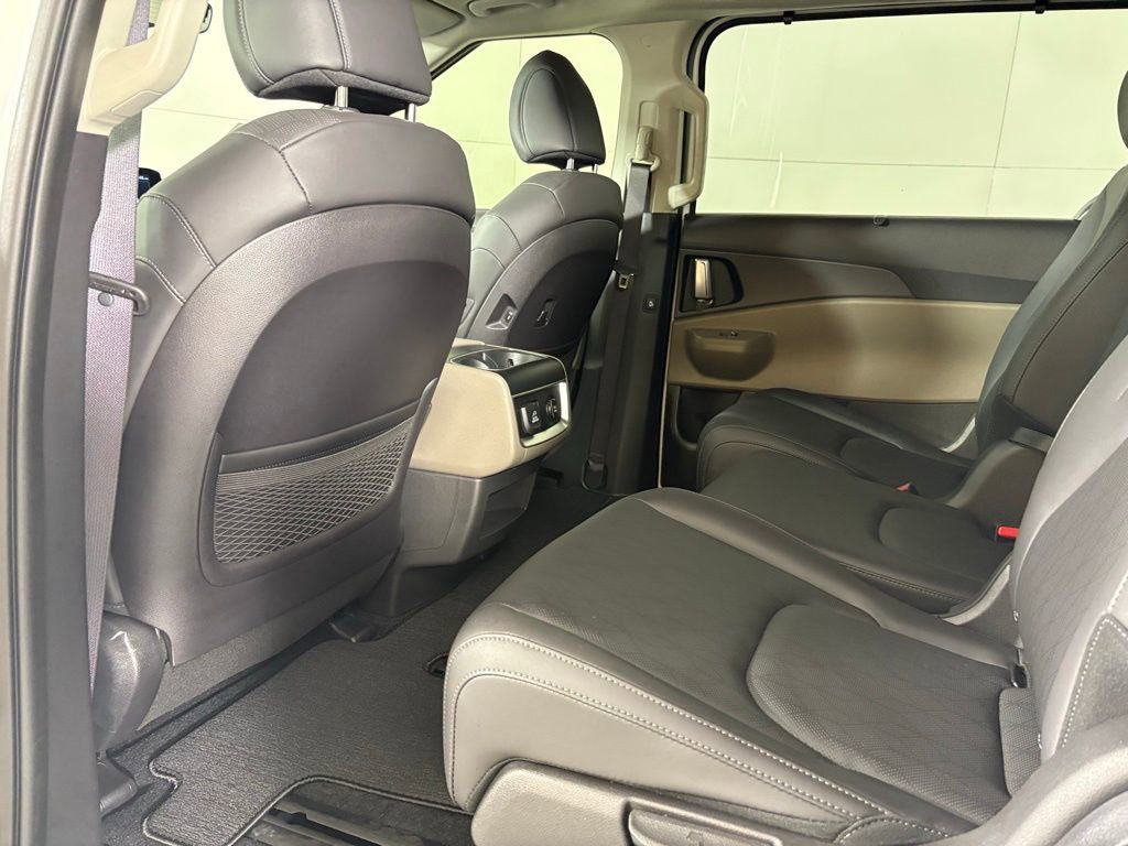 New 2026 Kia Carnival SX image 38
