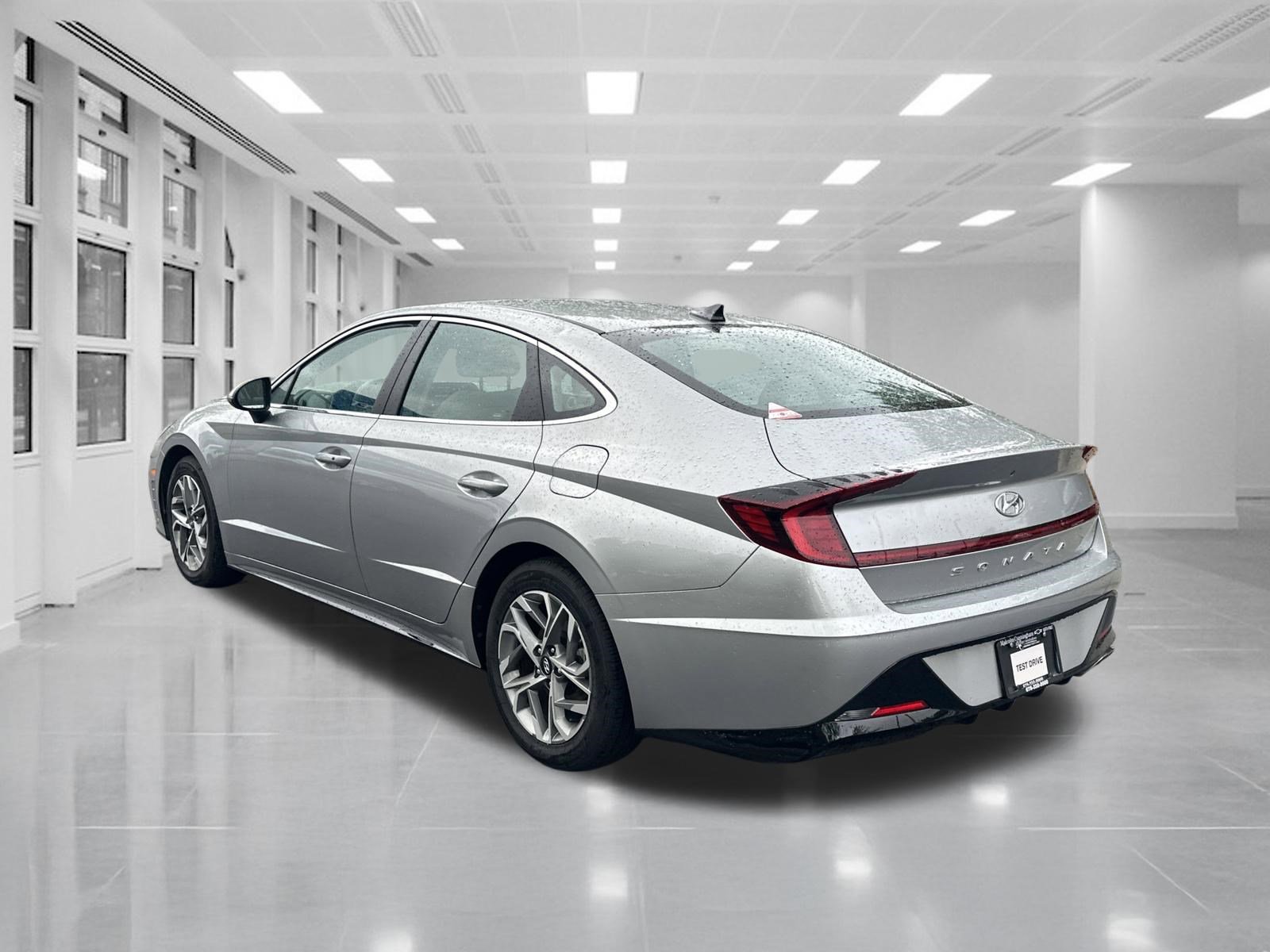 Used 2020 Hyundai Sonata SEL w/ Cargo Package FWD image 5