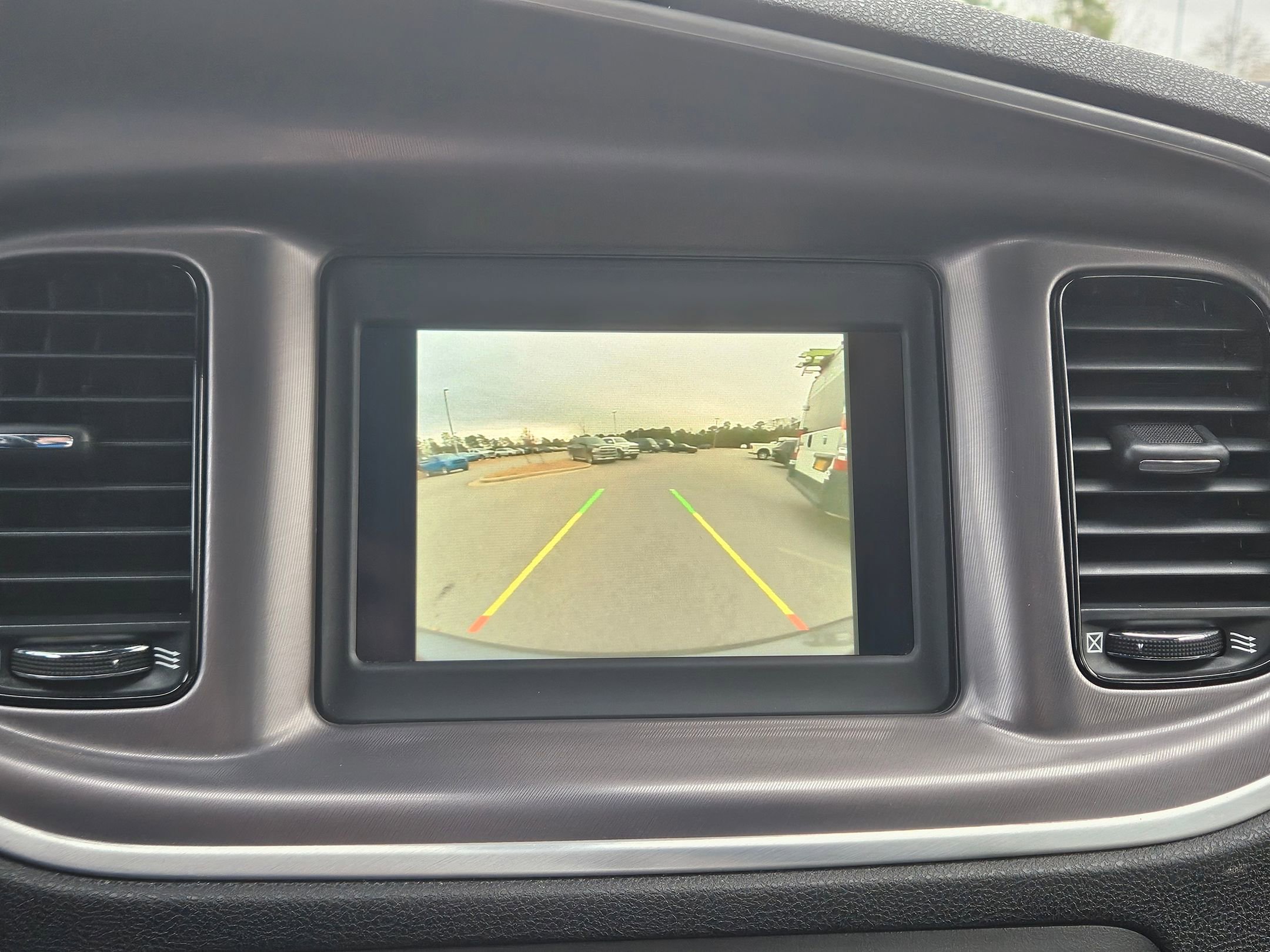 Used 2022 Dodge Charger SXT w/ Blacktop Package image 33