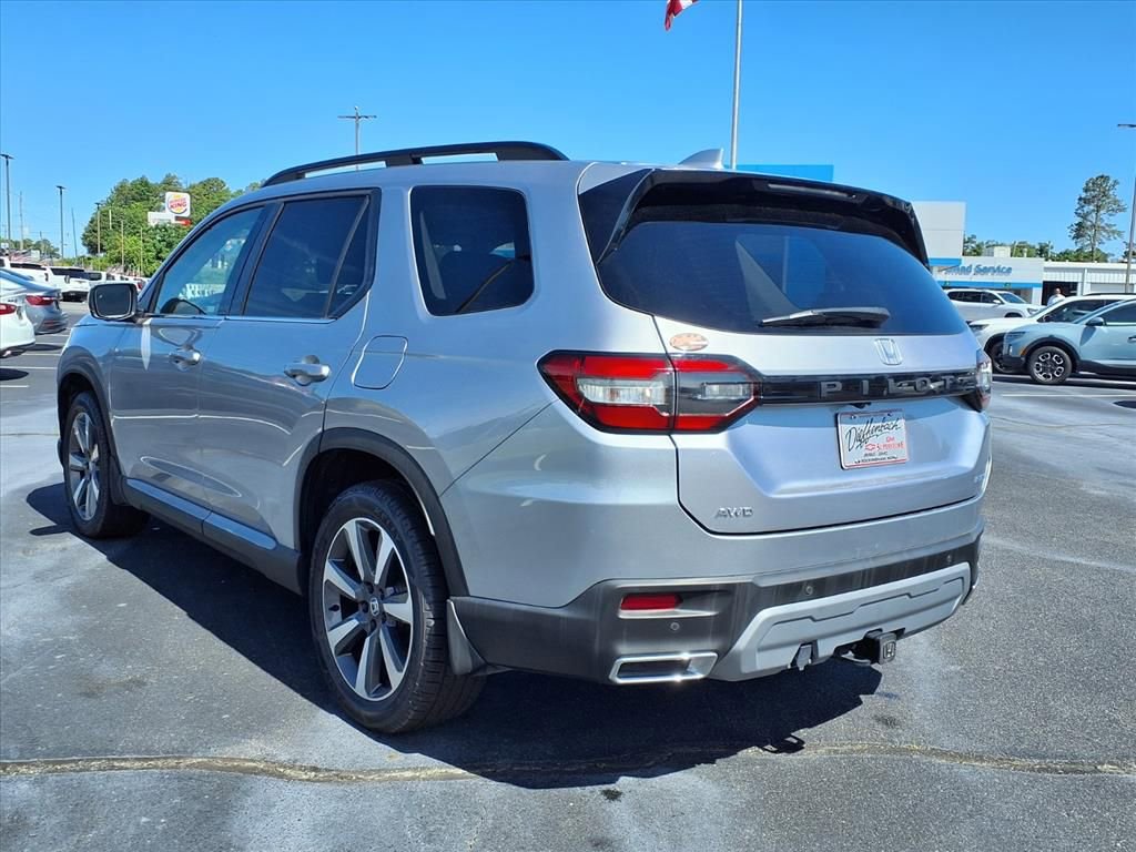 Used 2024 Honda Pilot Elite image 18