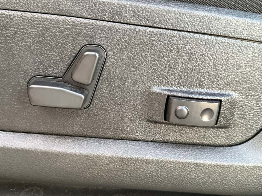 New 2026 RAM 3500 Laramie image 28