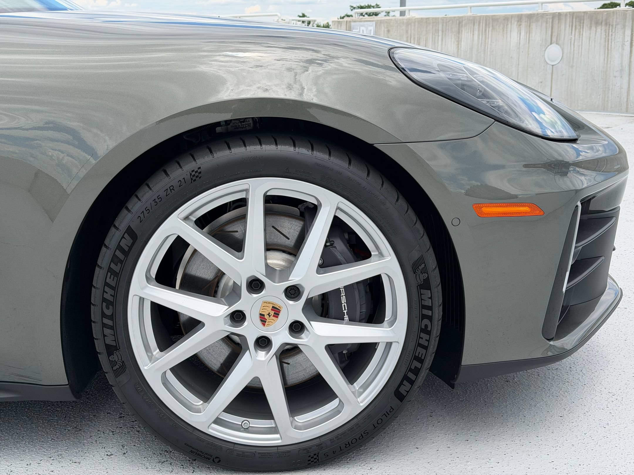 New 2026 Porsche Panamera 4 AWD/4WD image 13