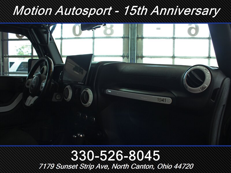 Used 2017 Jeep Wrangler Unlimited Sport AWD/4WD image 31