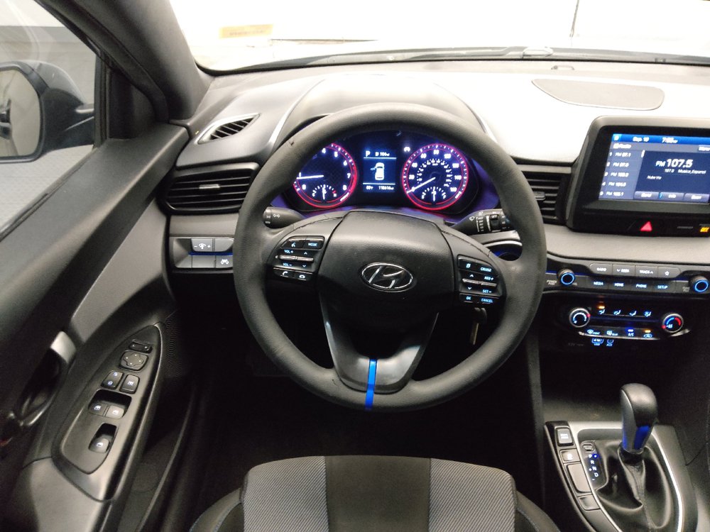 Used 2020 Hyundai Veloster 2.0 FWD image 22