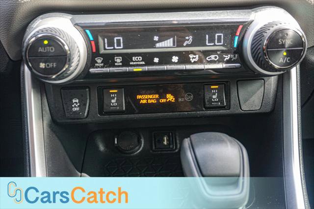 Used 2019 Toyota RAV4 XLE w/ Convenience Package FWD image 26