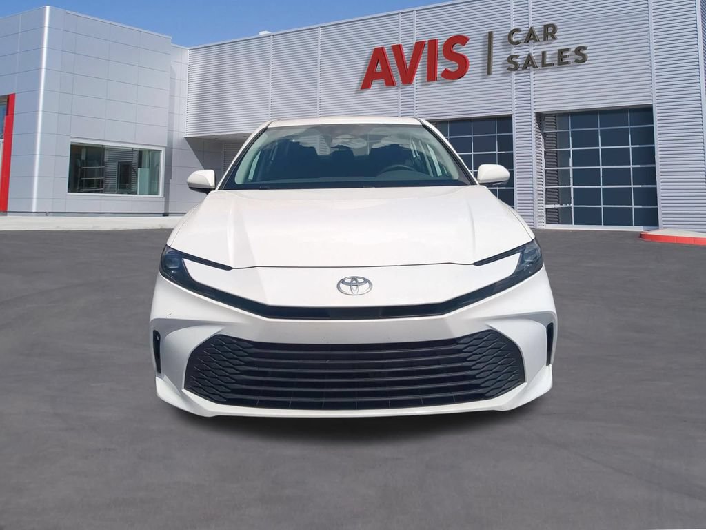 Used 2025 Toyota Camry LE FWD image 2