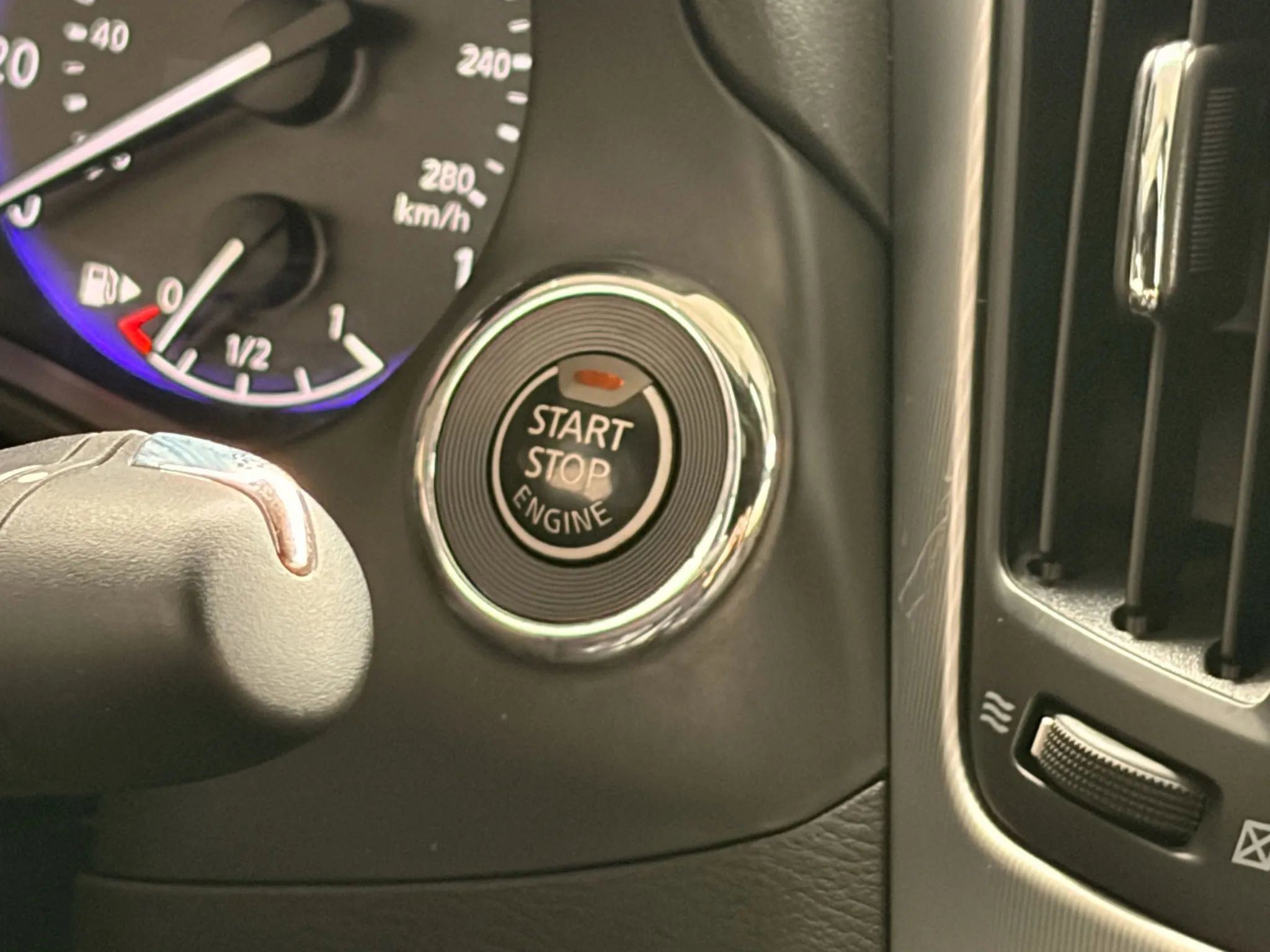 Used 2018 INFINITI Q60 3.0t Luxe w/ Sensory Package 3.0T Luxe image 75