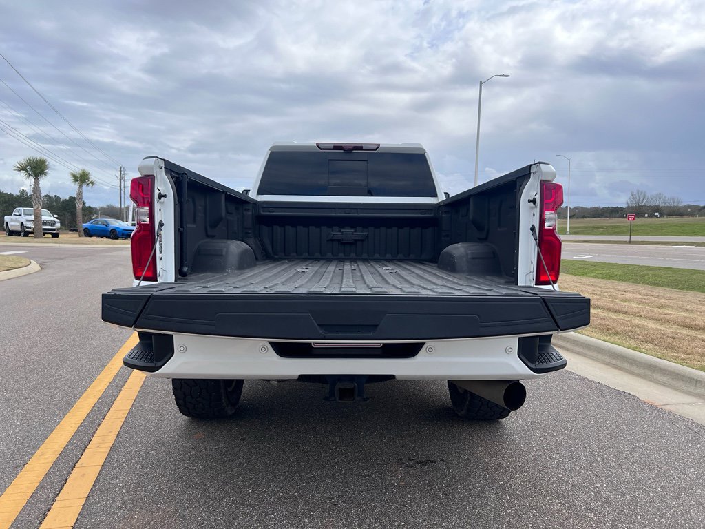 Used 2024 Chevrolet Silverado 3500 LTZ w/ LTZ Plus Package image 12