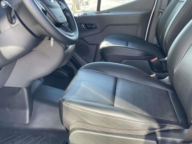 New 2025 Ford Transit 150 Low Roof w/ Load Area Protection Package RWD image 9