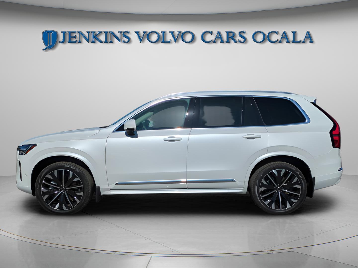 New 2026 Volvo XC90 B6 Ultra w/ Protection Package image 5