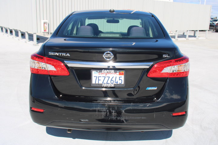 Used 2014 Nissan Sentra SL w/ Electronics Package FWD image 4