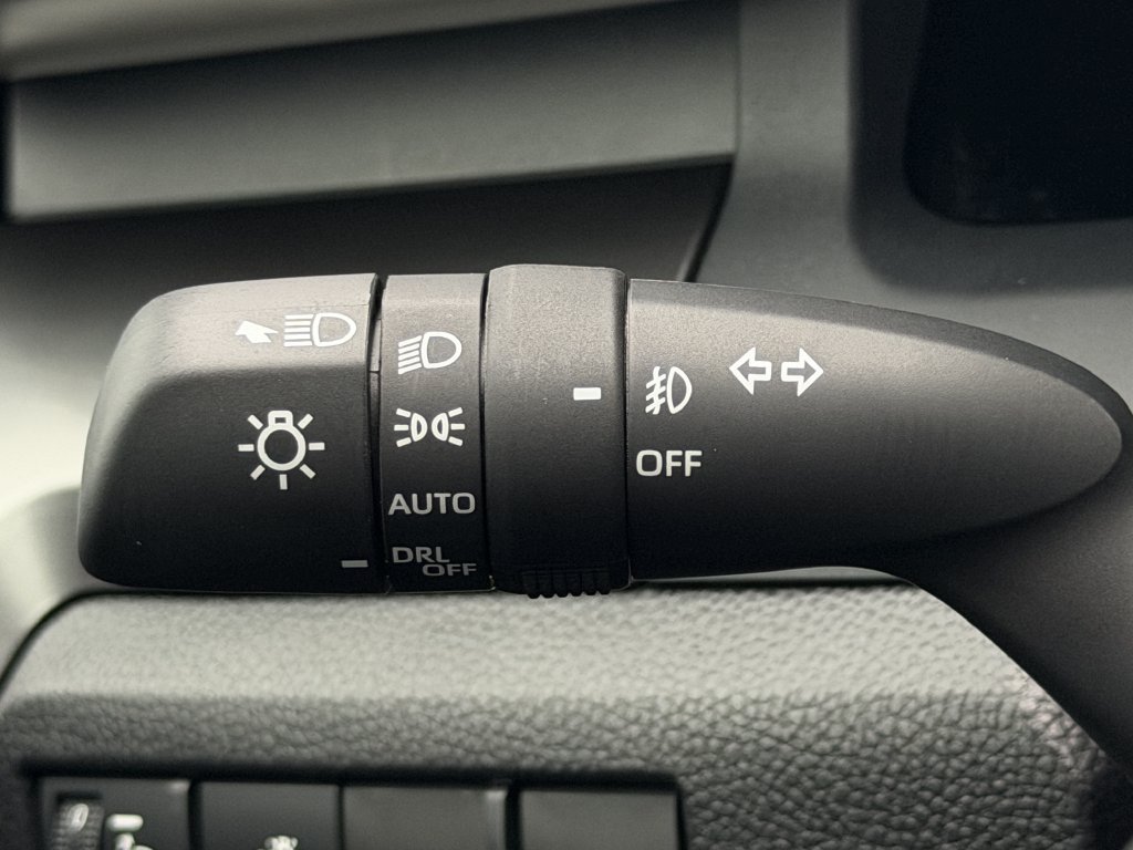 Used 2025 Toyota Tacoma TRD Sport AWD/4WD image 22