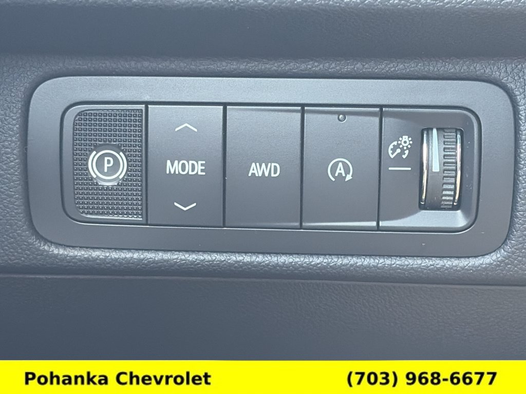 New 2027 Chevrolet Traverse Z71 w/ Enhanced Driving Package AWD/4WD image 14