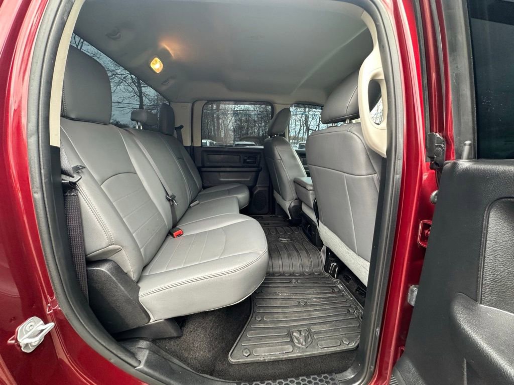 Used 2016 RAM 2500 Tradesman w/ Chrome Appearance Group AWD/4WD image 29