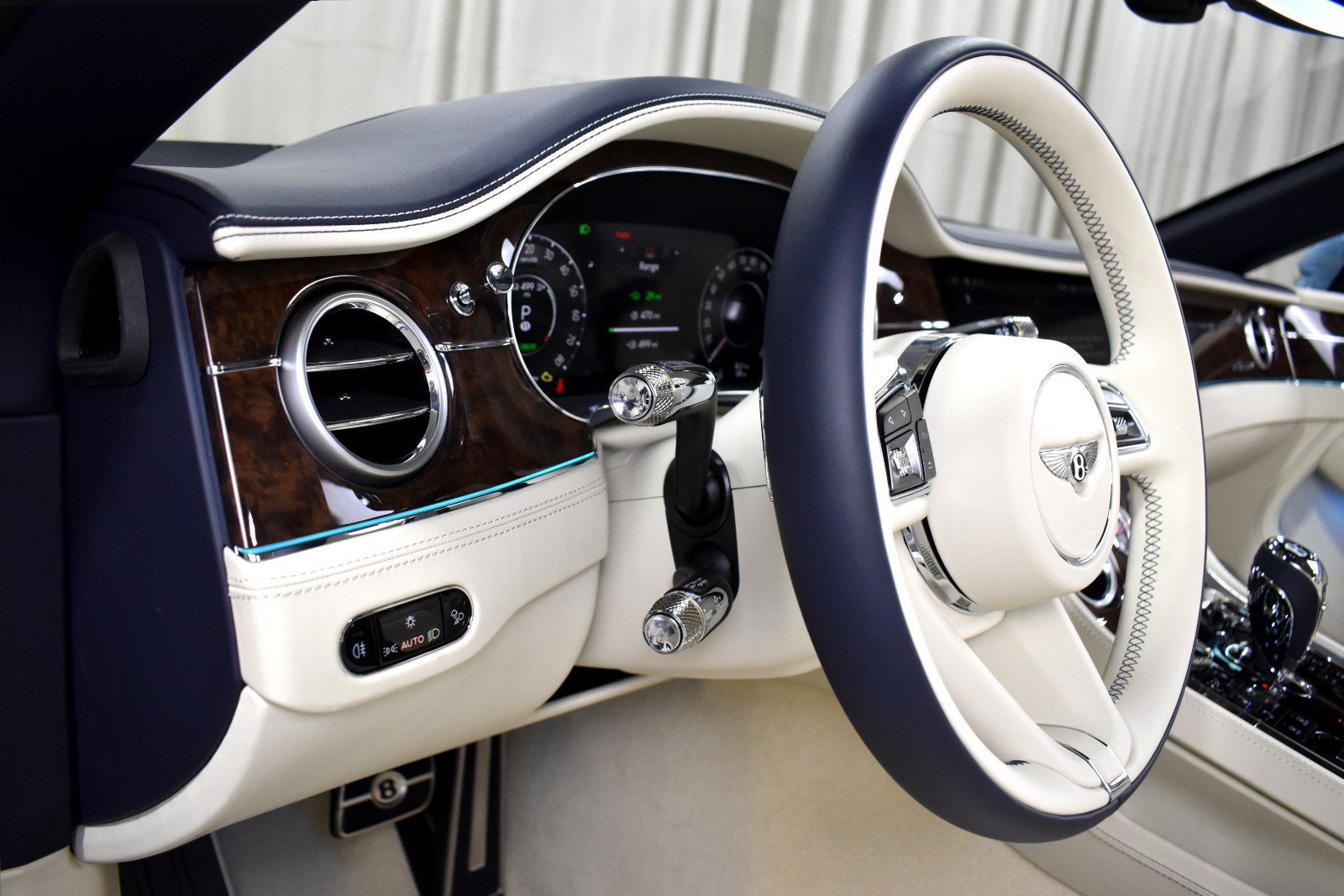 New 2026 Bentley Continental GT AWD/4WD image 22