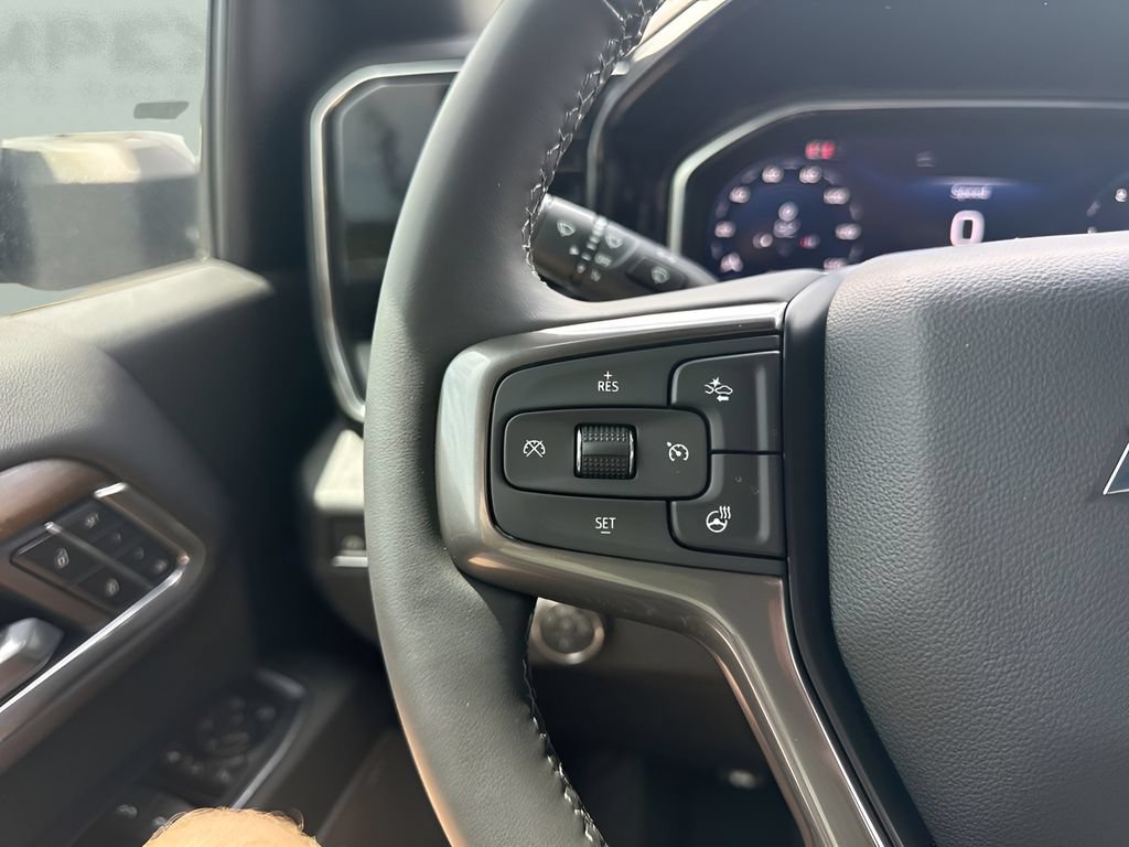Used 2026 Chevrolet Silverado 2500 High Country w/ High Country Premium Package AWD/4WD image 12