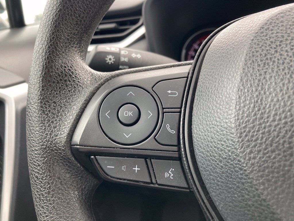 Certified 2025 Toyota RAV4 XLE FWD image 12