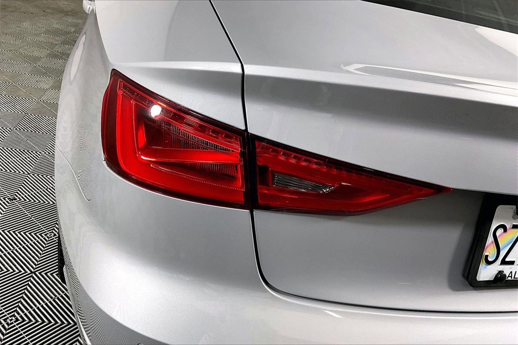 Used 2016 Audi A3 2.0T Premium Plus w/ Technology Package image 28