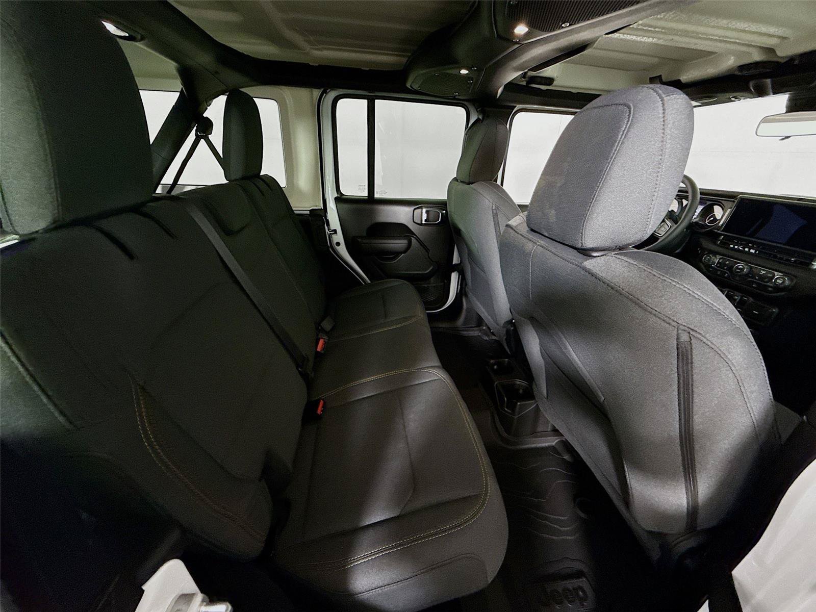 New 2026 Jeep Wrangler Unlimited Sport AWD/4WD image 18